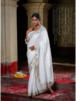 PRATHAA - White Saundh Saree with Unstitched Blouse