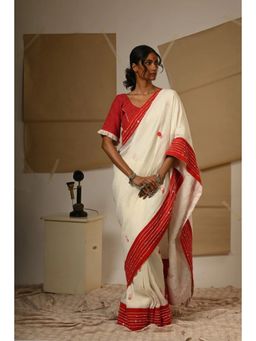 PRATHAA - Off White Embroidery Bindi Saree with Unstitched Blouse - Mul