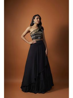 MEHAK MURPANA - Black One Shoulder Embroidered Choli with Asymmetrical Lehenga Set