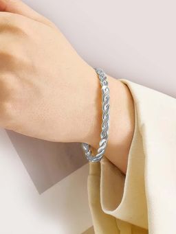 Peora - Silver Plated Stainless Steel Stylish Cuff