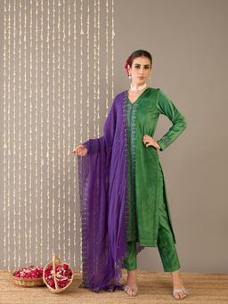 STADO - Gulbahar Velvet Kurta and Pant with Dupatta