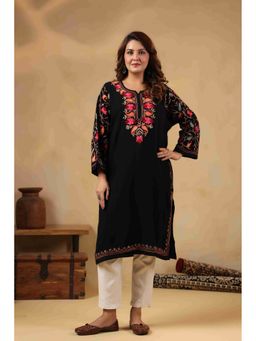 Zamour - Black Aari Embroidery Kashmiri Pheran Kurta