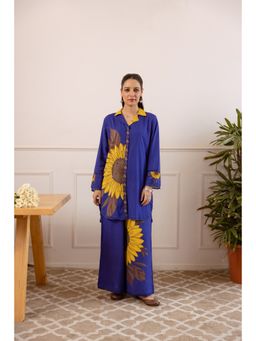 Nehamta - Women Blue Rayon Straight Cut Kurta with Palazzo
