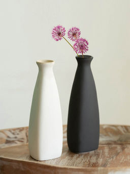 ExclusiveLane - Yin-Yang Decorative Ceramic Vases