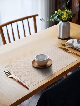 OBSESSIONS - Heat Resistant Table Placemats Beige (Pack of 6)