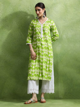 Jaipur Kurti - Women Green Printed Straight Kurta