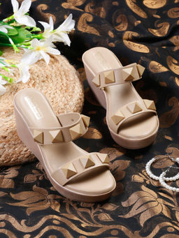 Bruno Manetti - Womens Wedges Slip On Round Toe Beige