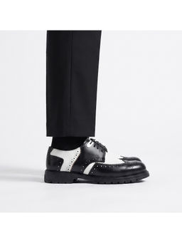 Monkstory - Atelier 1900 Wingtip Bicolor Brogue Shoes - Black