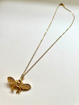 A FINE STORY - Bugzy Necklace