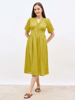 Styli - Women Green V-Neck A-Line Puff Sleeves Solid Midi Dress