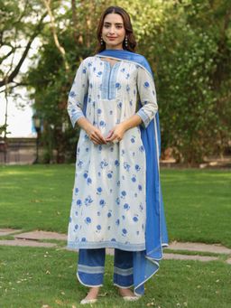 Rain & Rainbow - Off White Floral Kurta with Pant and Dupatta