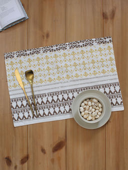 House This - Nakshi Placemat Yellow