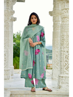 Oodeypore - Women Modal Floral Green Kurta with Pant and Dupatta