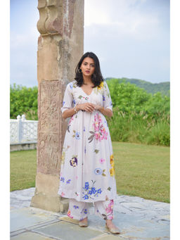 Oodeypore - Women Modal Floral Off White Anarkali Kurta with Palazzo