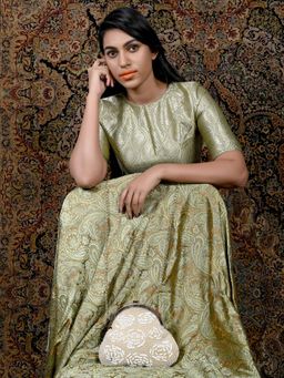 Odette - White Beaded Fabric Batuwa