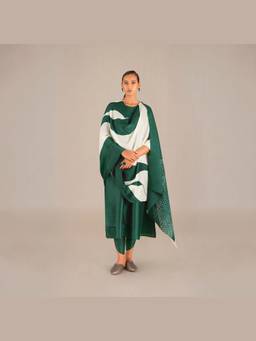 AMPM - Azmi Green Kurta with Dhoti and Dupatta