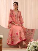 Peach color option, Sold out, Currently selected