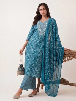 Gerua By Libas - Blue Ethnic Motif Printed Straight Kurta with Pant & Dupatta