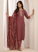 Maroon color option, Currently selected