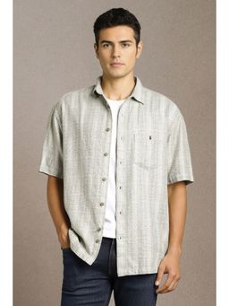 Louis Philippe - Men Grey Textured Half Sleeves Casual Shirt