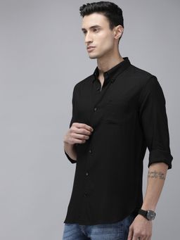 The Bear House - Men Black Slim Fit Solid Rayon Lycra Casual Shirt