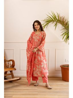 Nehamta - Women Orange Pure Cotton Floral Kurta with Pant and Dupatta