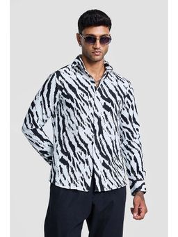 Snitch - White Textured Animal Print Shirt