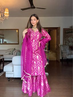 VISHWA - Mehak Bakshi In Magenta Banarasi Silk Kurta Sharara with Dupatta Set