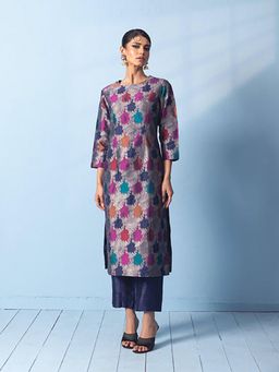 VISHWA - Banarasi Rangkaat Kurta with Raw Silk Pant