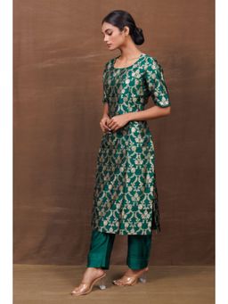 VISHWA - Banarasi Silk Zari Woven Kurta with Raw Silk Pant