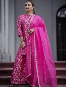 VISHWA - Koushani Mukherjee In Rani Pink Banarasi Silk Kurta with Sharara and Dupatta Set