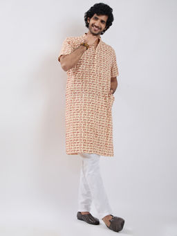 Vastramay - Cream Cotton Hare Krishna Hare Ram Printed Kurta with Pyjama (Set of 2)