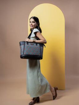 Zouk - Kolkata Nouveau Classic Commute Office Tote Bag