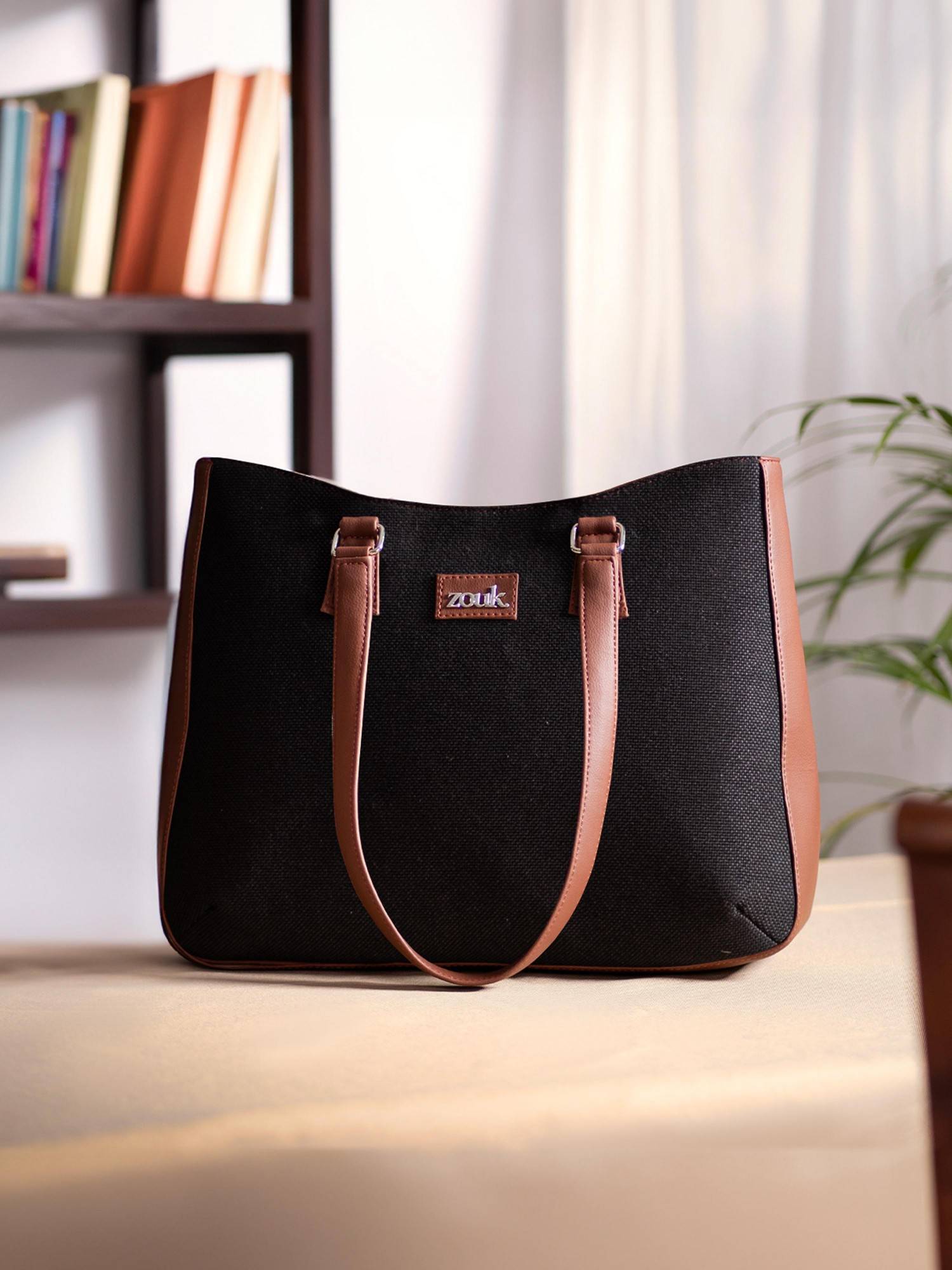 Buy Zouk Jet Black Getaway Shoulder Bag Online