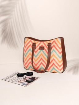 Zouk - Wambach Getaway Shoulder Bag
