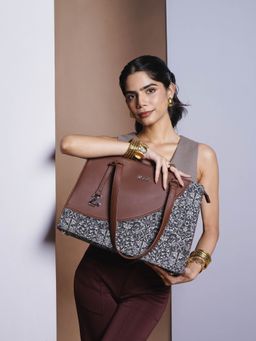 Zouk - Lattice Lace Office Essential Shoulder Bag