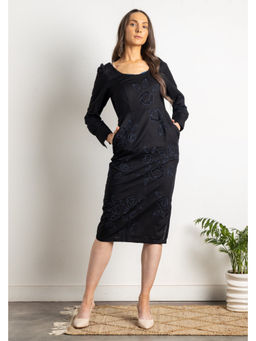 Doodlage - Meline Embroidered Bodycon Midi Dress