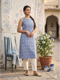 Stree Basics - Women Blue Cotton Floral Block Printed Kurta