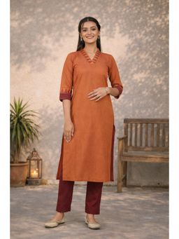 Stree Basics - Women Rust Solid Kurti
