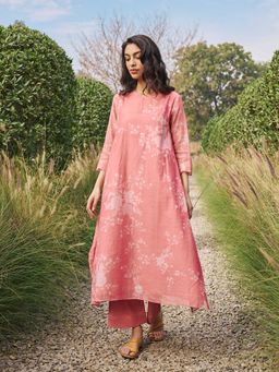 Vaayu - Peach Tulip Printed Co-Ord (Set of 2)