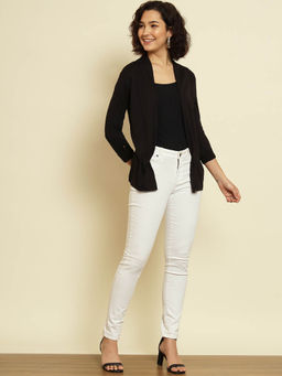 Trend Arrest - Black Her Cool Shrug