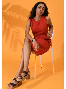 Maba India - Linen Red Sleeveless Knee Length Dress