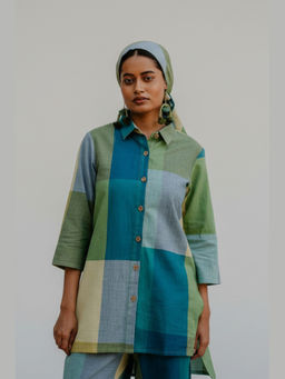 EARTHWEAR - Green Checks Handloom Cotton High-Low Shirt