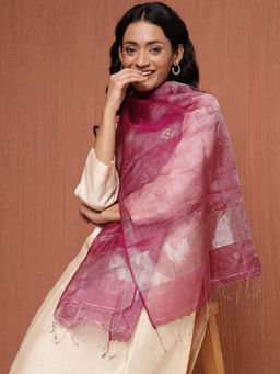 Fabindia - Pink Silk Blend Jamdani Stole