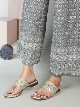 Iconics - Women Silver Slip-On Square Toe Kolhapuris