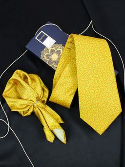 PELUCHE - Golden Gardenia Green Neck Tie & Pocket Square Set for Men (Broad)