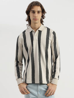 United Colors of Benetton - Men Black and Off White Relaxed Fit Polo Neck Striped T-shirt