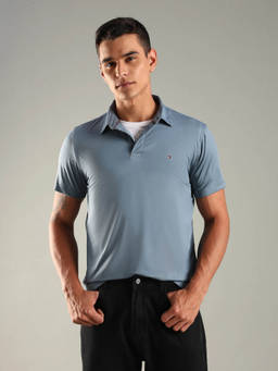 Tommy Hilfiger - Men Blue Solid Regular Fit Cotton Polo T-shirt