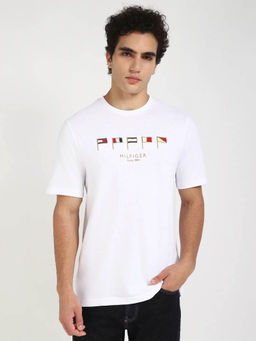 Tommy Hilfiger - Men White Embroidered Logo Regular Fit Cotton T-shirt