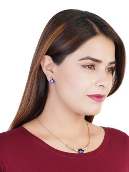 Estele - Gold Plated Beautiful Necklace Set with Crystals for Women